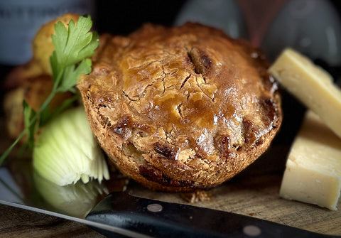 GOOD OLD SKOOL CHEESE & ONION PIE!